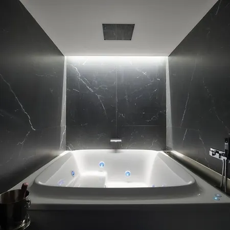 Five Stars Florence Luxury Apartments With Jacuzzi Esterno foto